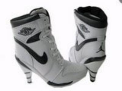 Jordan 1 High Heels-7